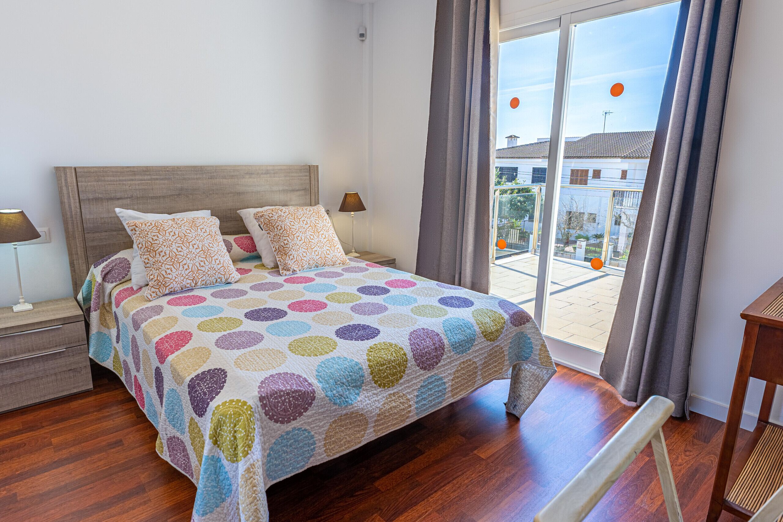 4 sovrum, strykjärn/strykbräda, gratis wi-fi och sängkläder