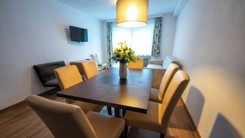 Apartment, Gartenblick | Wohnbereich