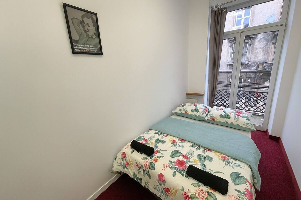 Classic Double Room, 1 Double Bed | Desk, laptop workspace, iron/ironing board, WiFi (free)