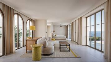 Presidential Suite, Sea View | Premium bedding, minibar, in-room safe, individually decorated
