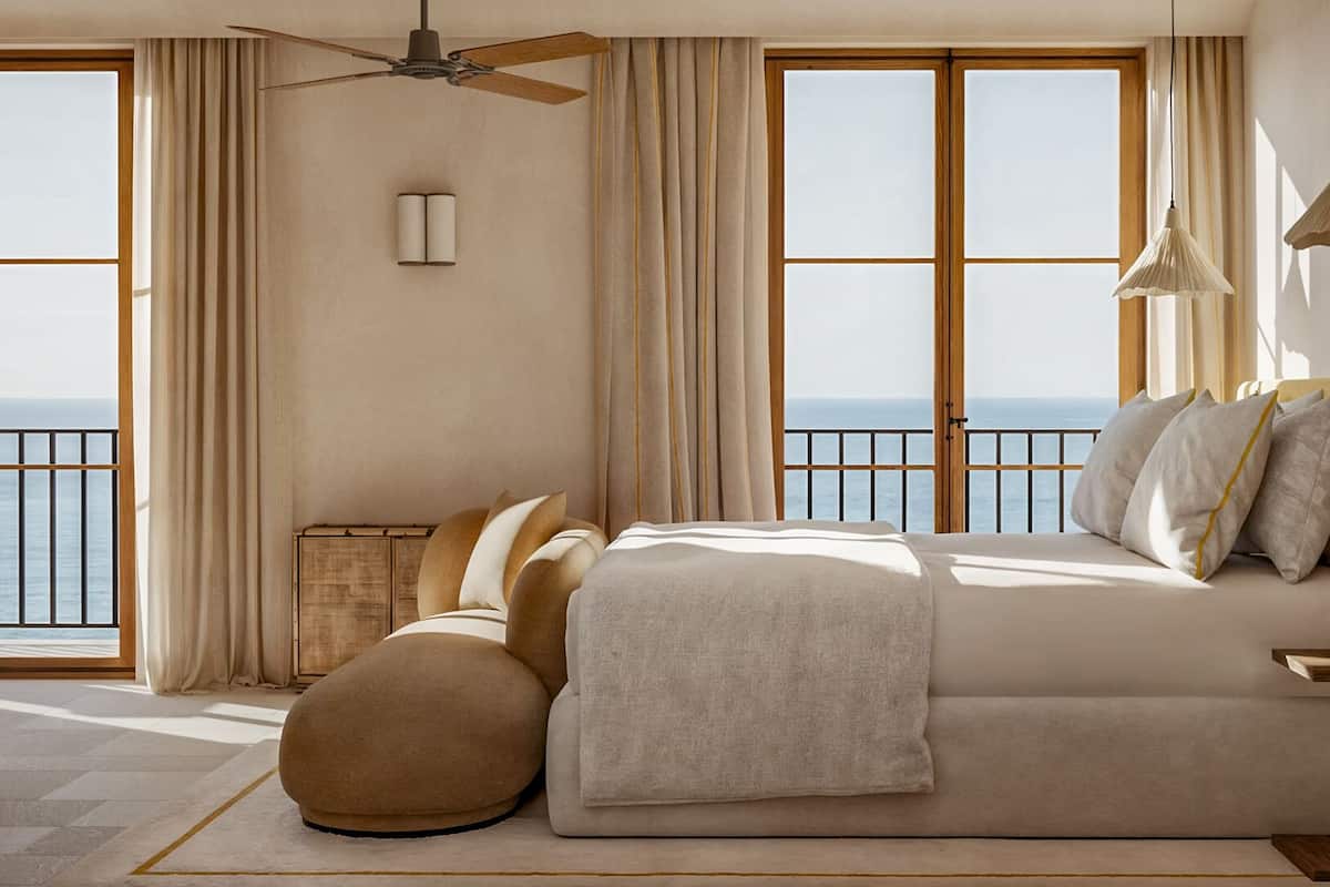 Premium bedding, minibar, in-room safe, individually decorated