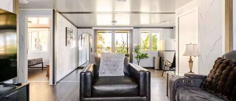 Télévision, espaces bureaux