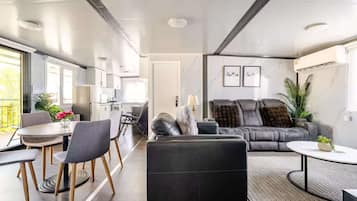 TV, offices