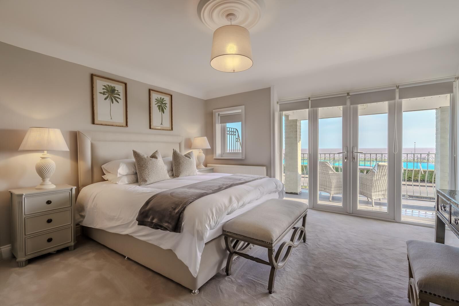 Bügeleisen/Bügelbrett, WLAN, Bettwäsche