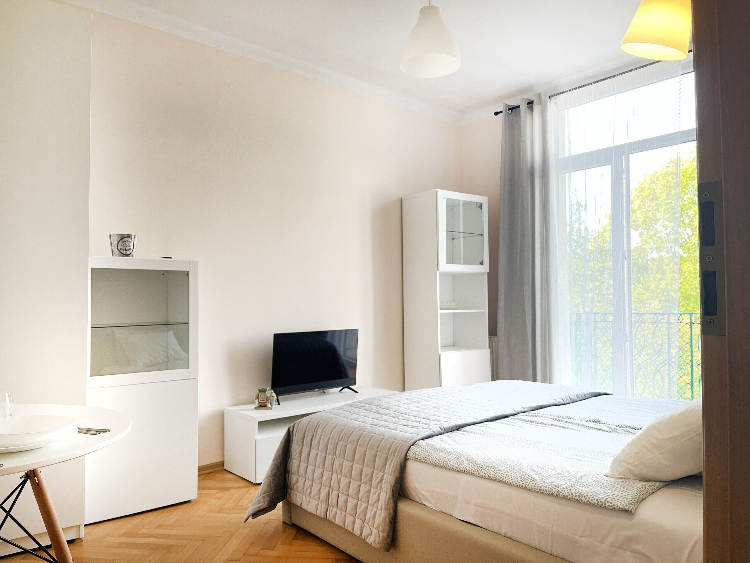 2 dormitorios, tabla de planchar con plancha, wifi gratis y ropa de cama