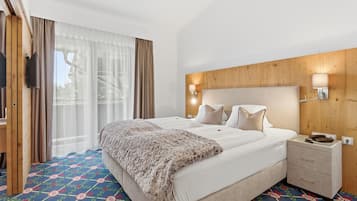 Suite | In-room safe, soundproofing, free WiFi