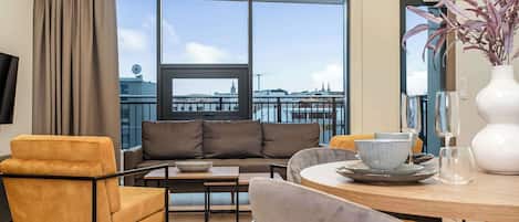 Televisio, työhuone