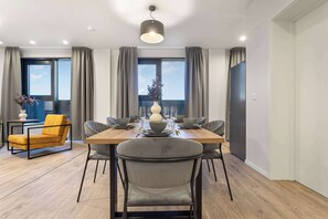 Dining - EIR Four Bedroom Apartments (Reykjavík)