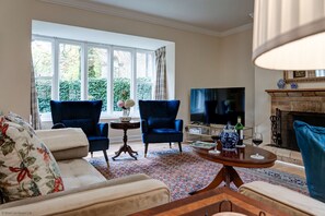TV - The Old Dean's House (Oxford City,)