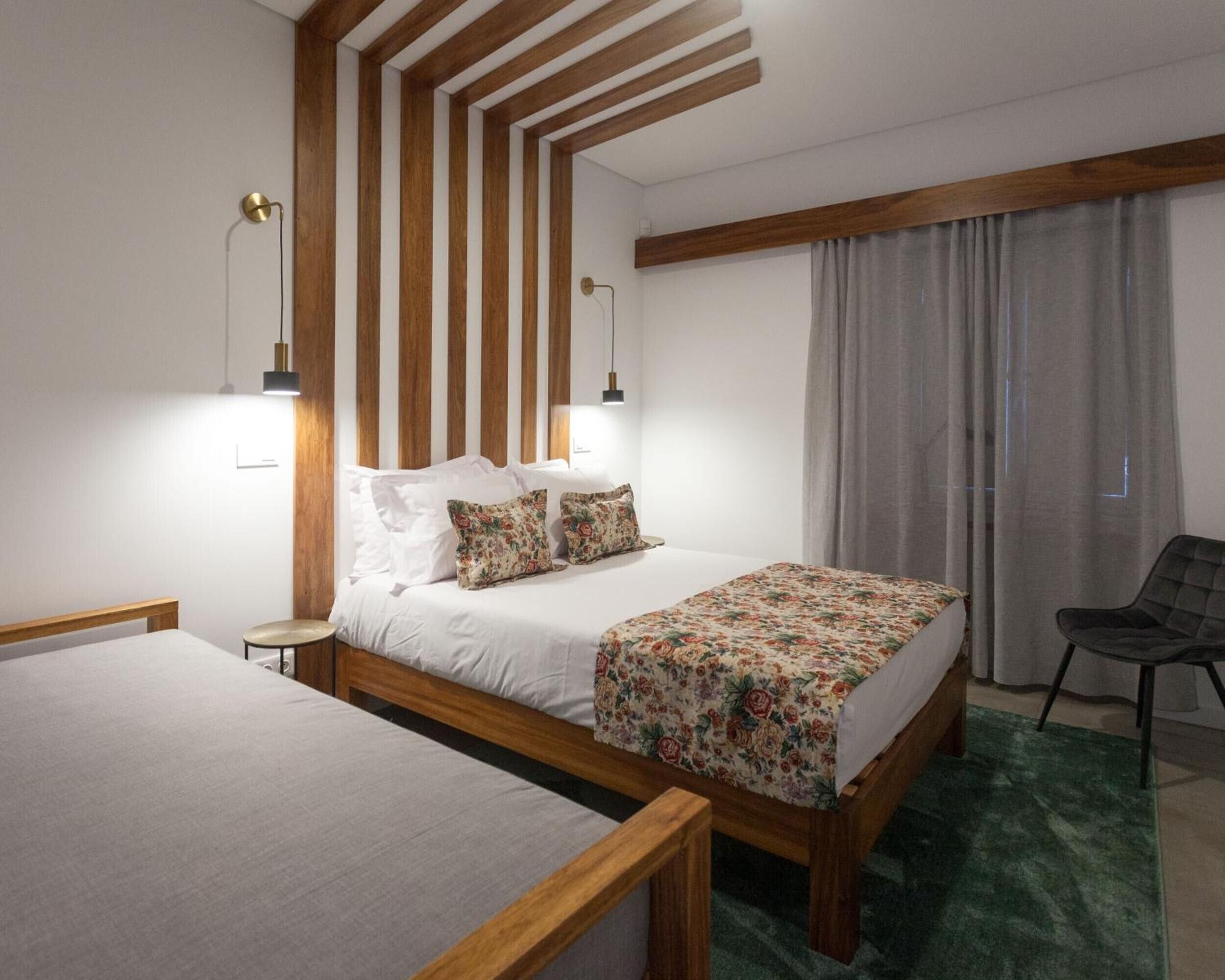 Fer et planche à repasser, Wi-Fi, draps fournis