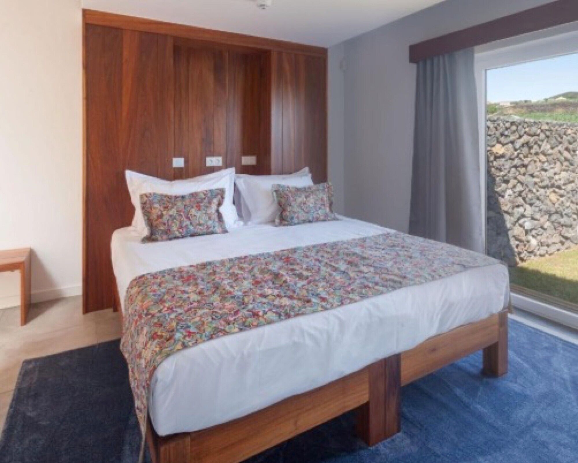 Fer et planche à repasser, Wi-Fi, draps fournis