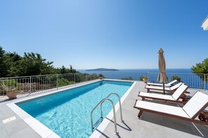 Ferienhaus | 3 Schlafzimmer, Schreibtisch