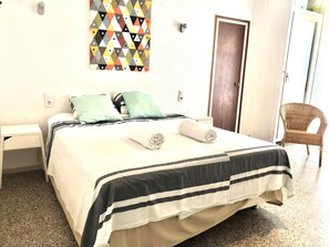 6 bedrooms, free WiFi