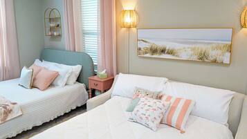 Iron/ironing board, free WiFi, bed sheets