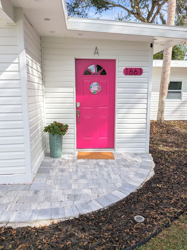 Exterior detail - Heavenly Hideaway Unit 1 (Daytona Beach)