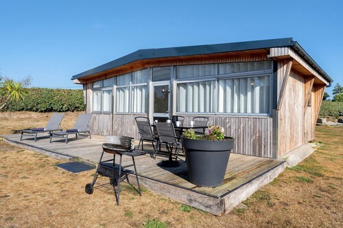 Chalet « Bord de Mer à Ode Vras » avec terrasse privée, jardin et Wi-Fi