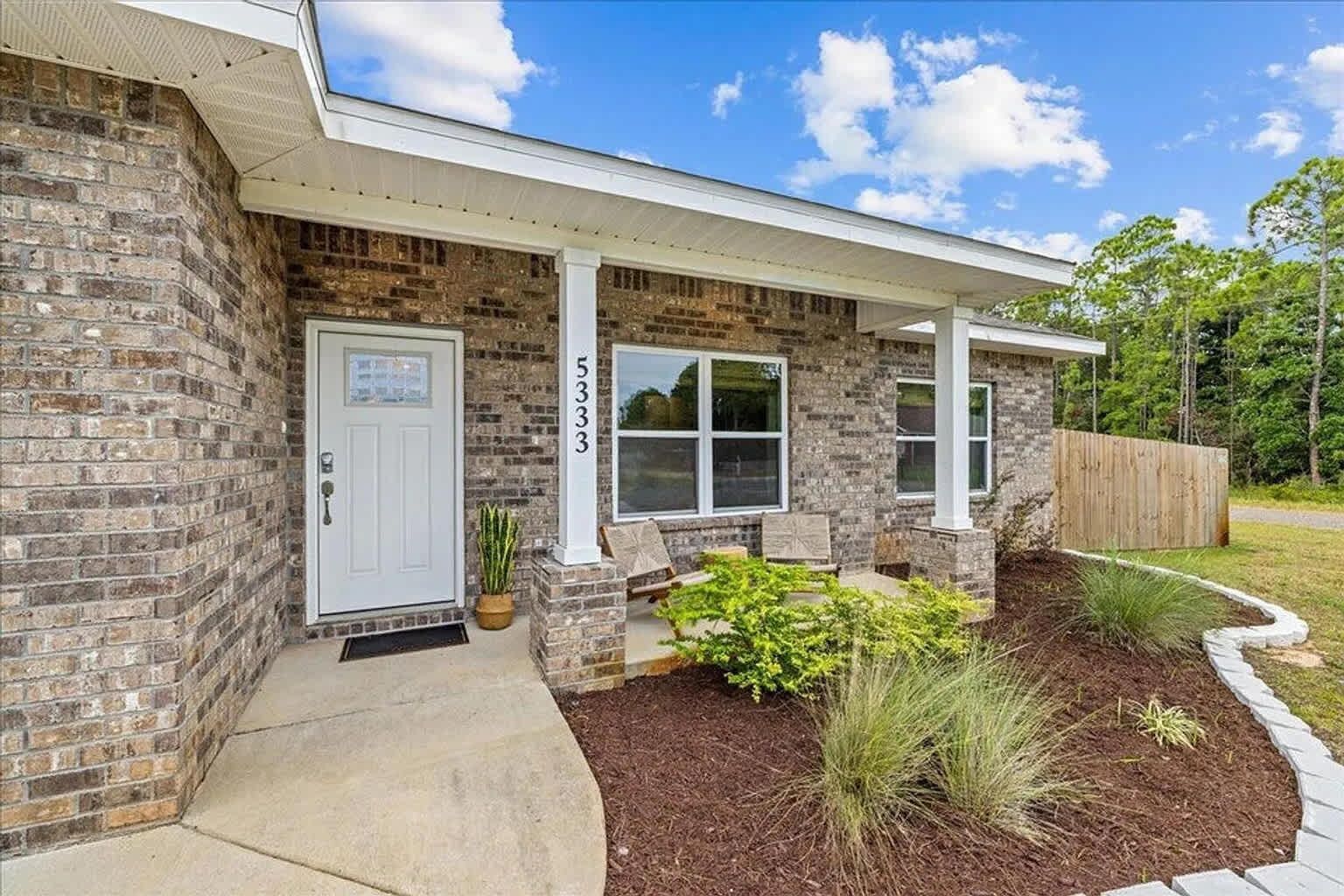 House | 4 bedrooms, Internet