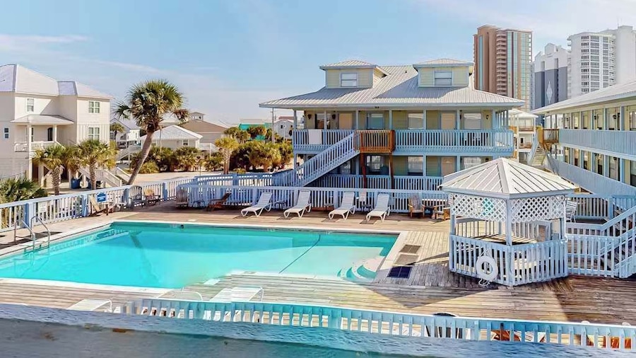 Leo s Place - 2 Bed With Pool Beaches Dining