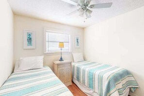 Apartment - Leo s Place - 2 Bed With Pool Beaches Dining (Gulf Shores)