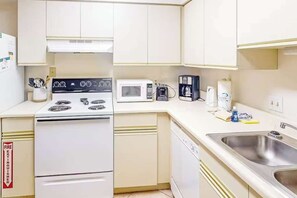 Apartment - Leo s Place - 2 Bed With Pool Beaches Dining (Gulf Shores)