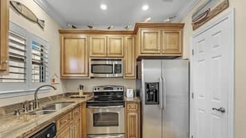 公寓 | 1 間臥室、網路服務