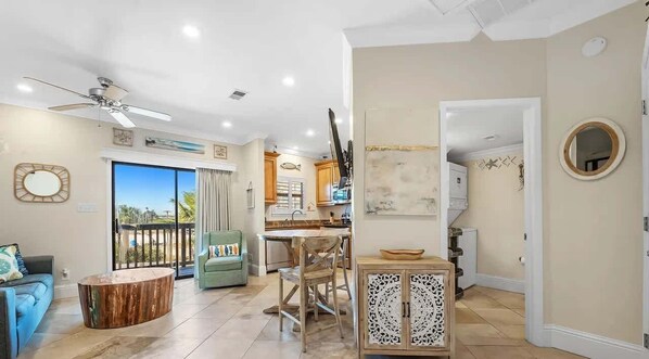 Apartment - 1 bed Beach Pools Waterfront Boating Palmaway (Orange Beach)