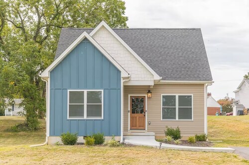 Cozy Home Between Shenandoah Natl Park & JMU - 5 Star Reviews!