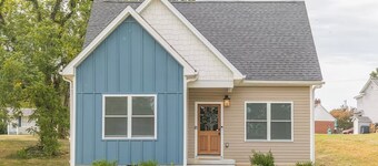 Cozy Home Between Shenandoah Natl Park & JMU - 5 Star Reviews!