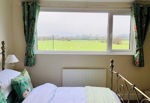 House, 2 Bedrooms, Balcony | 2 bedrooms - Wardenlea Holiday Home (Preston)