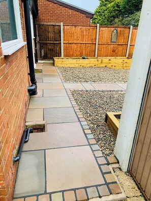 House, 2 Bedrooms, Balcony | Property grounds - Wardenlea Holiday Home (Preston)