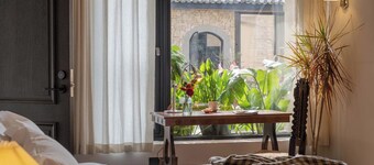 Hushan Yinyun British Resort Manor