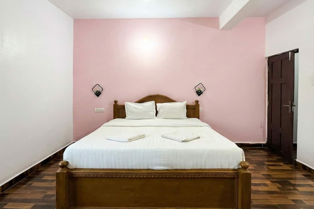 Muebles diferentes, espacio para trabajar con laptop y wifi gratis