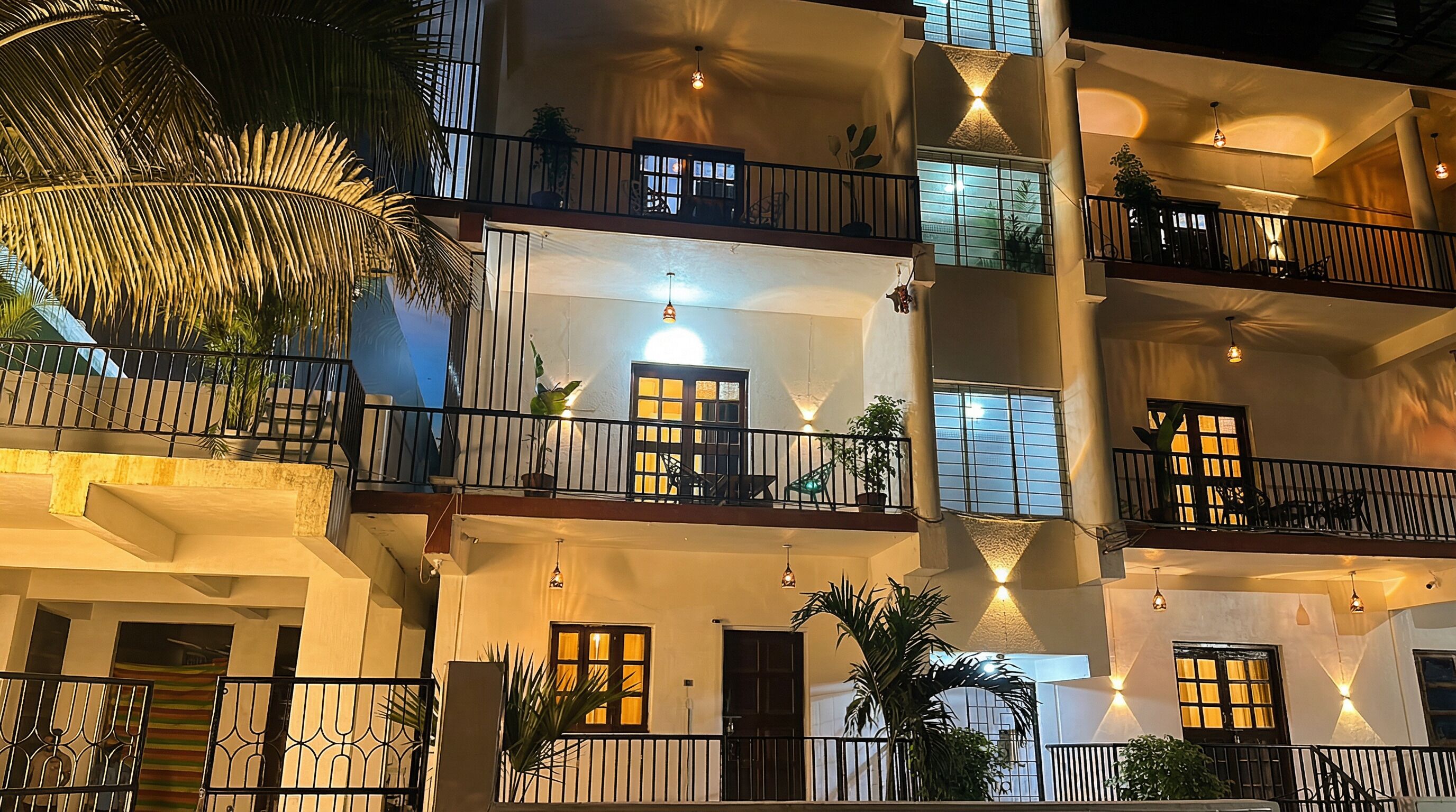 บริเวณภายนอก