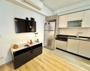 Private kitchen - New apartment in the heart of Istanbul – near Istiklal and Galata (İstanbul)