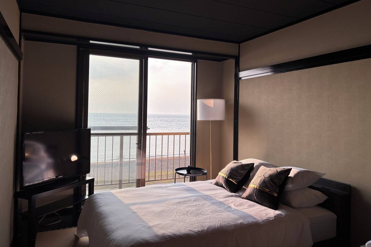 Japanese-style Double Room, Balcony, Sea View | Blackout curtains, free WiFi