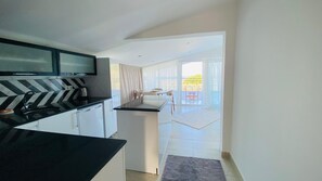 103 Pinterest Çati Kati | Cocina privada | Periquera y utensilios de cocina 