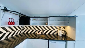 103 Pinterest Çati Kati | Insonorización, tabla de planchar con plancha y wifi gratis 