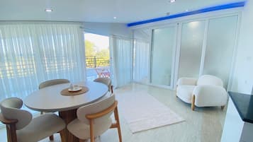 103 Pinterest Çati Kati | Dapur peribadi | Kerusi tinggi, alat memasak/pinggan mangkuk/perkakas dapur