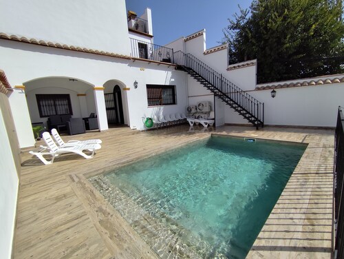 CASA RURAL ABUELA MERCEDES & CATALINA ( 20 beds )