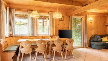 Ferienhaus # 43 mit 4 Schlafzimmern | Wi-Fi gratis