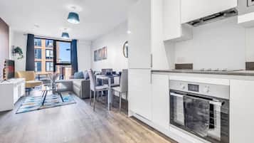 Apartment, 2 Bedrooms, Accessible | Interior