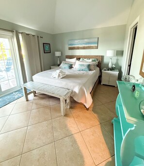 3 habitaciones, escritorio, tabla de planchar con plancha y wifi gratis 