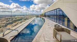 Pool - Mercury Towers Luxury Stay w/ Rooftop Pool & Views (St. Julian`s)