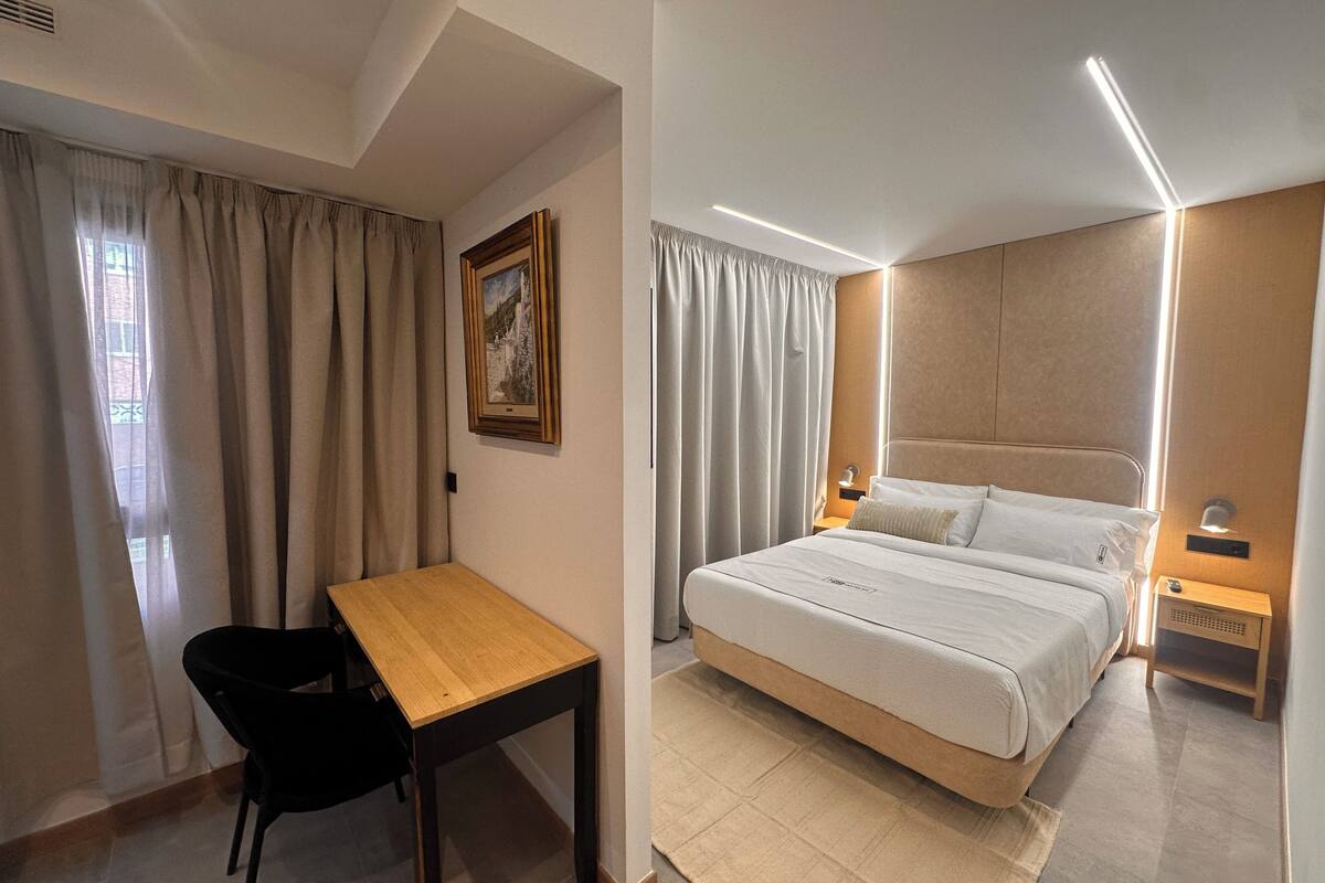 Basic Double Room | Premium bedding, Select Comfort beds, minibar, in-room safe