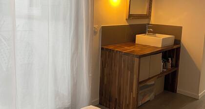 Chambre indépendant, proche nature et plage, idéale pour un séjour au calme.