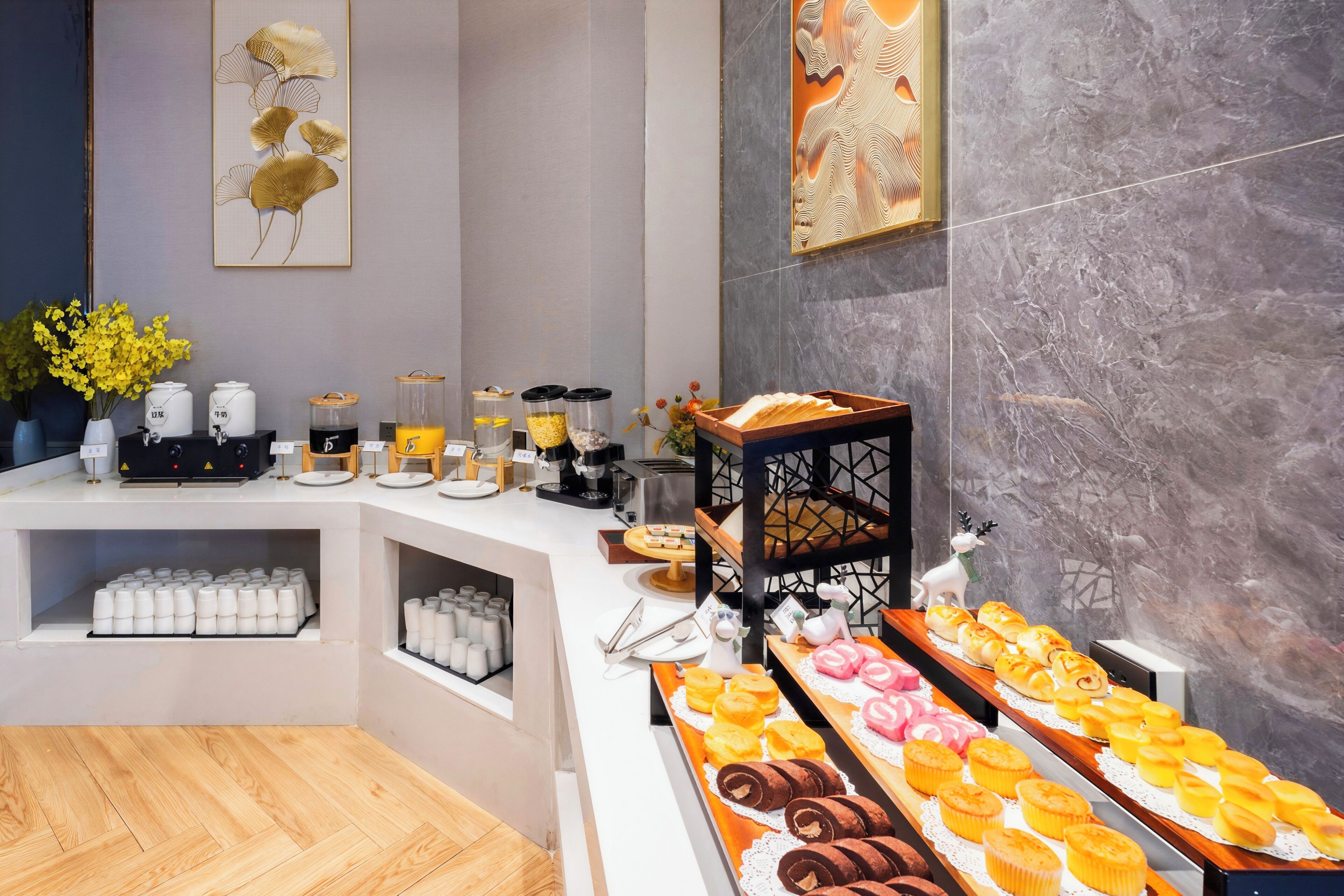 Breakfast buffet
