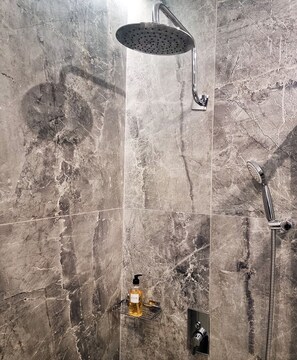 Towels, toilet paper - Chic & Luxurious - Baixa Historic Center (Lisboa)