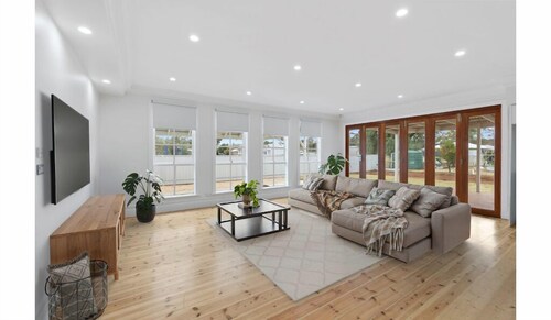 Heart of Avenel: 4  BR, 2  BA Cottage in Avenel, Sleeps 8