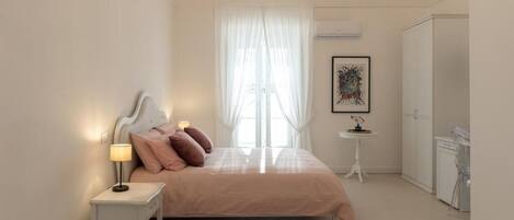 In-room safe, blackout drapes, iron/ironing board, free WiFi