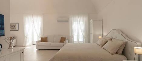 Coffres-forts dans les chambres, rideaux occultants